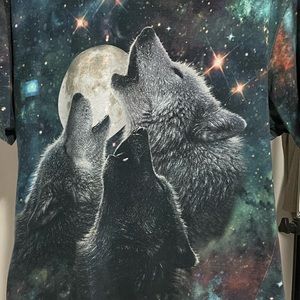 Mens wolf stars vintage looking t shirt size large